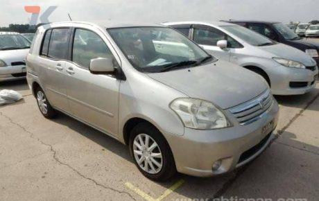 TOYOTA RAUM